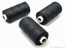 SLEVA - Nitě polyester česká výroba  - 500m černé