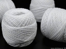 Kordonet č. 30 - 1ks (skladem posledních 5 klubek)